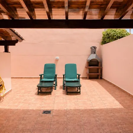 Apartamento La Mar Salá - House with Terrace, BBQ&Parking